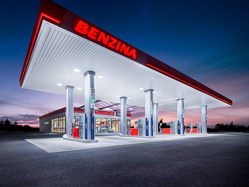 Benzina překonala metu 400 čerpacích stanic